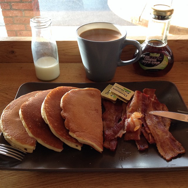 10533290_765397040175300_2056103182_n