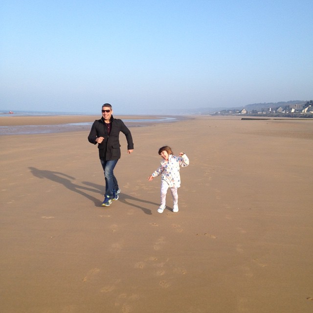 10729285_843711348998270_906354715_n